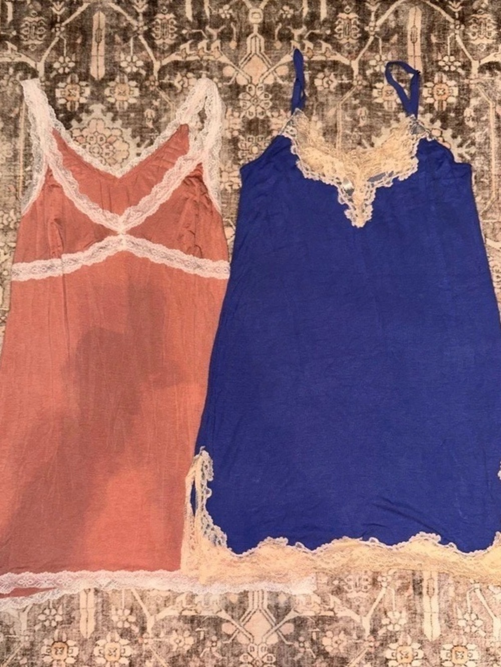 2 HONEYDEW Lace Trim Chemises